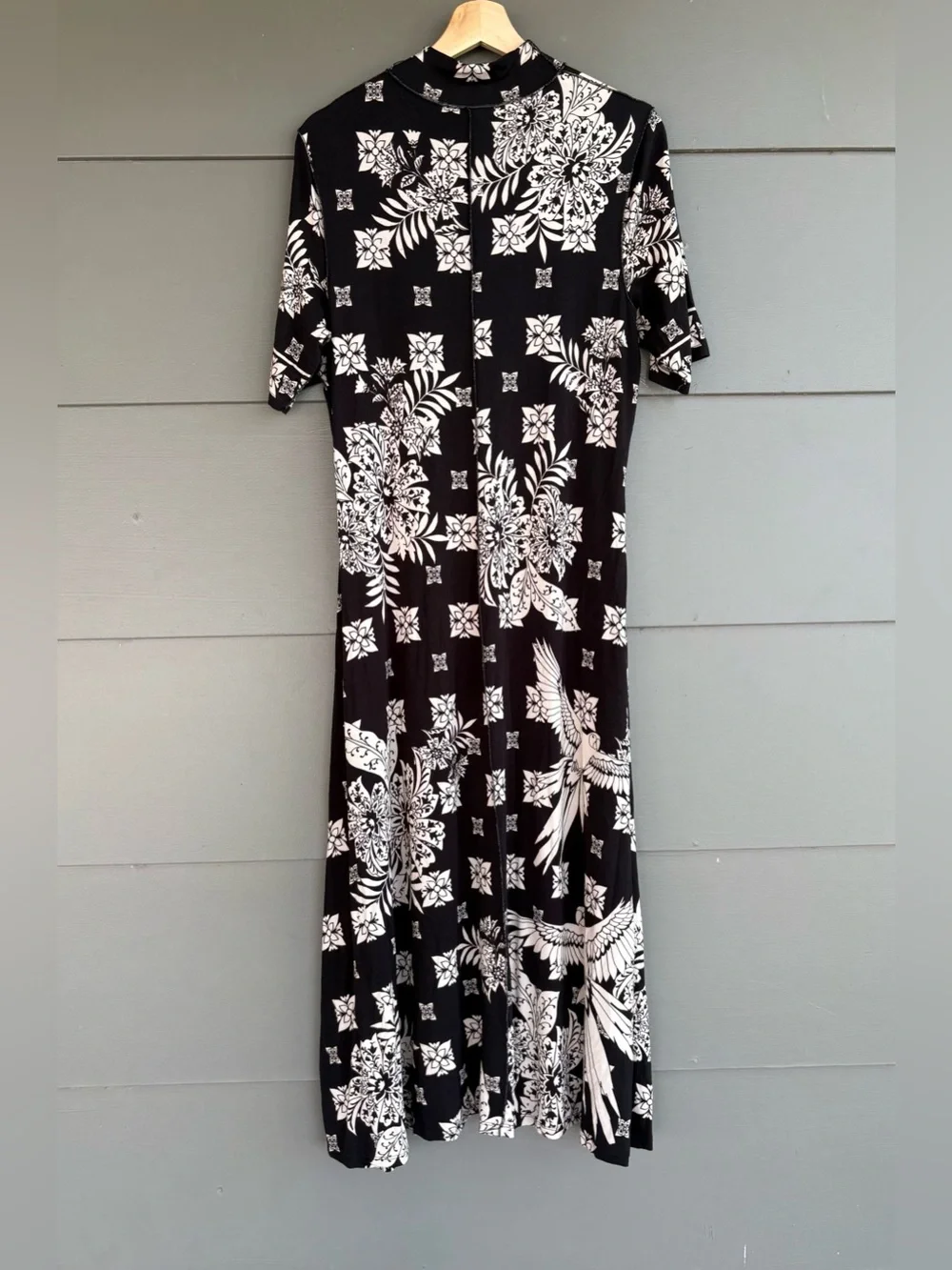 Johnny Was The Janie Favorite Short Sleeve Seamed Mock Neck Printed Midi Dress